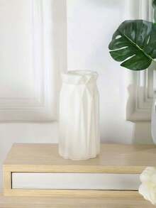 1 chiếc bình hoa trang trí màu trắng theo phong cách Scandinavia, thích hợp cho văn phòng, phòng ngủ, phòng ăn, nhà bếp, có thể dùng để trang trí hoa giả, không bị biến dạng hoặc phai màu, trang trí nhà cửa, bình hoa, đồ trang trí ở giữa bàn, trang trí bàn ăn, trang trí nhà cửa, trang trí nhà bếp, trang trí Halloween, trang trí phòng, trang trí Giáng sinh, trang trí tiệc, đồ thủ công trang trí, đồ trang trí bàn làm việc, đồ trang trí bàn, quà tặng tiệc, đồ trang trí Halloween, đồ trang trí Giáng sinh, quà tặng Halloween, quà tặng Giáng sinh. - Nhiều màu - Xem 4