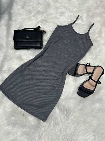 Vestido Midi Alçinha fina Tecido Canelado