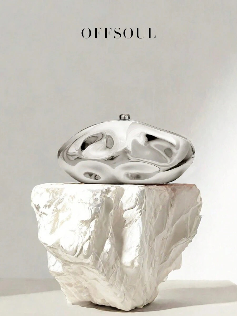 新款时尚雕塑金属手拿包，欧美风格手提包，精致金属晚宴包，个性名人派对单肩包/斜挎包，优雅女士手拿包 - 亮銀色 - 查看 1