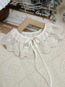 1 pezzo Collo retrò elegante e rimovibile da donna con ricamo floreale, design regolabile con fiocco a volant, adatto per uso quotidiano e San Valentino - Beige - Visualizzare 3