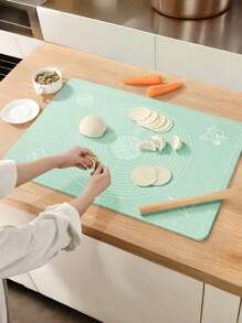 1 件硅胶揉面板，精美硅胶糕点垫，带刻度的不粘烘焙垫，适用于披萨、蛋糕、糕点、面团、糖量、厨房柜台、滚动和储存垫、烤箱、桌子、馅饼和蛋挞皮制作垫 - 綠色 - 查看 2