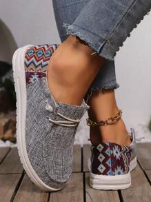 Women's Comfortable Breathable Bicolor Lightweight Canvas Slip-On Casual Shoes