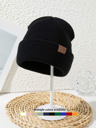 1pc W Logo Casual Sports Outdoor Hiking Street Letter Acrylic Solid Color Knit Beanie Cap, Autumn/Winter Fall Outfit