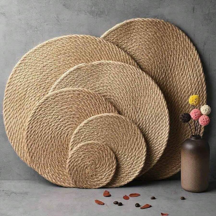 A Round Jute Woven Placemat, A Pure Hand-Woven Straw Coaster, A Japanese-Style Heat-Insulating And Scald-Proof Bowl Mat And Pot Mat. It Is Suitable As A Heat-Insulating Table Mat For Dining Tables At Home, For Decoration, And As A Wedding Decoration Mat. - Yellow - View 1