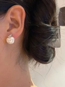 1 par de pendientes de botón con diseño de manzana de pedrería de moda, aptos para uso diario, fiesta y eventos - Blanco - Ver 3