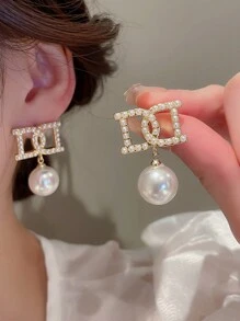 1 套不锈钢韩国 INS 简约个性化水钻和人造珍珠吊坠项链、耳环套装，设计精美，适合日常佩戴 - 珍珠首飾套裝 - 查看 3
