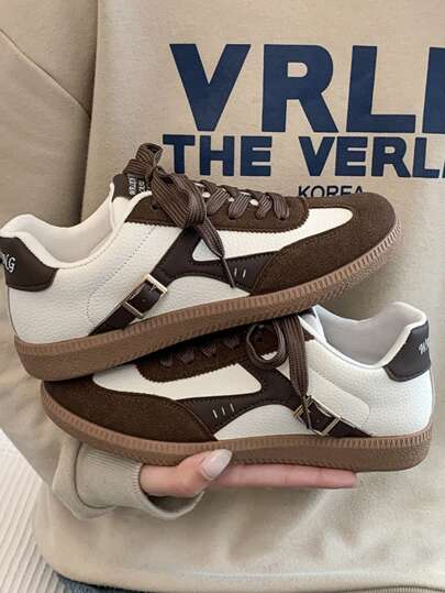 女士休闲平底软底防滑拼色户外运动鞋，金属扣装饰复古德式运动鞋，系带简约时尚舒适户外学生跑步鞋，2025 年春秋季