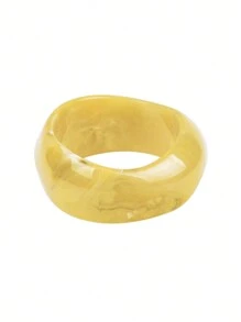 1pc Asymmetrical Wide Resin Bracelet For Women, Fashionable And Versatile