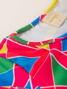 Girls Summer Set With Cup Sleeve Blouse And Geometric Tie Shorts - Hot Pink - View 3