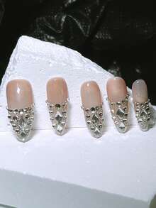 10 件奢华手工按压式指甲 - 中号杏仁形，裸色，带闪亮水钻和珍珠，包括果冻胶和指甲锉 - 杏色 - 查看 2