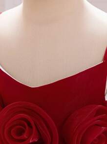 Robe élégante à fleurs 3D en satin et maille de couleur unie pour bébé fille, convient pour les sorties, l'extérieur, les fêtes d'anniversaire, cadeau avec accessoire cheveux