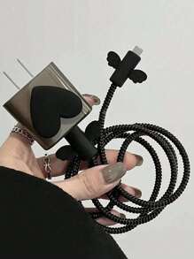 Bộ 4 vỏ bảo vệ bộ sạc 20W, cáp dữ liệu hình trái tim dài 1,5m có dây quấn, giá cố định cáp sạc hình trái tim, tương thích với cáp sạc nhanh 20W của 12/13/14 - Nhiều màu - Xem 14