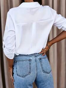 大码女式纯色纽扣装饰长袖休闲衬衫