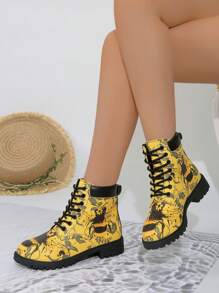 Cross-Border Plus Size Autumn Winter Lace-Up Boots 3D Bumblebee Print British Style Mid-Calf Leather Boots Round Toe Women Casual Snow Boots Riding Shoes Match Any Corset