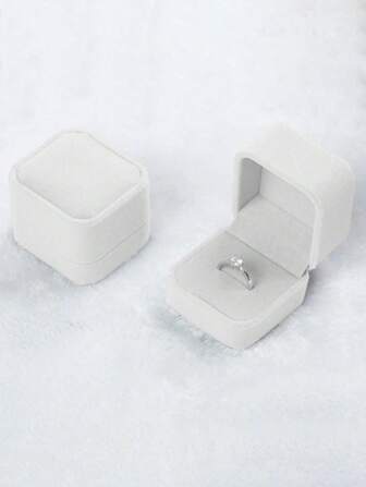 1pc White Velvet Ring Box Back To School