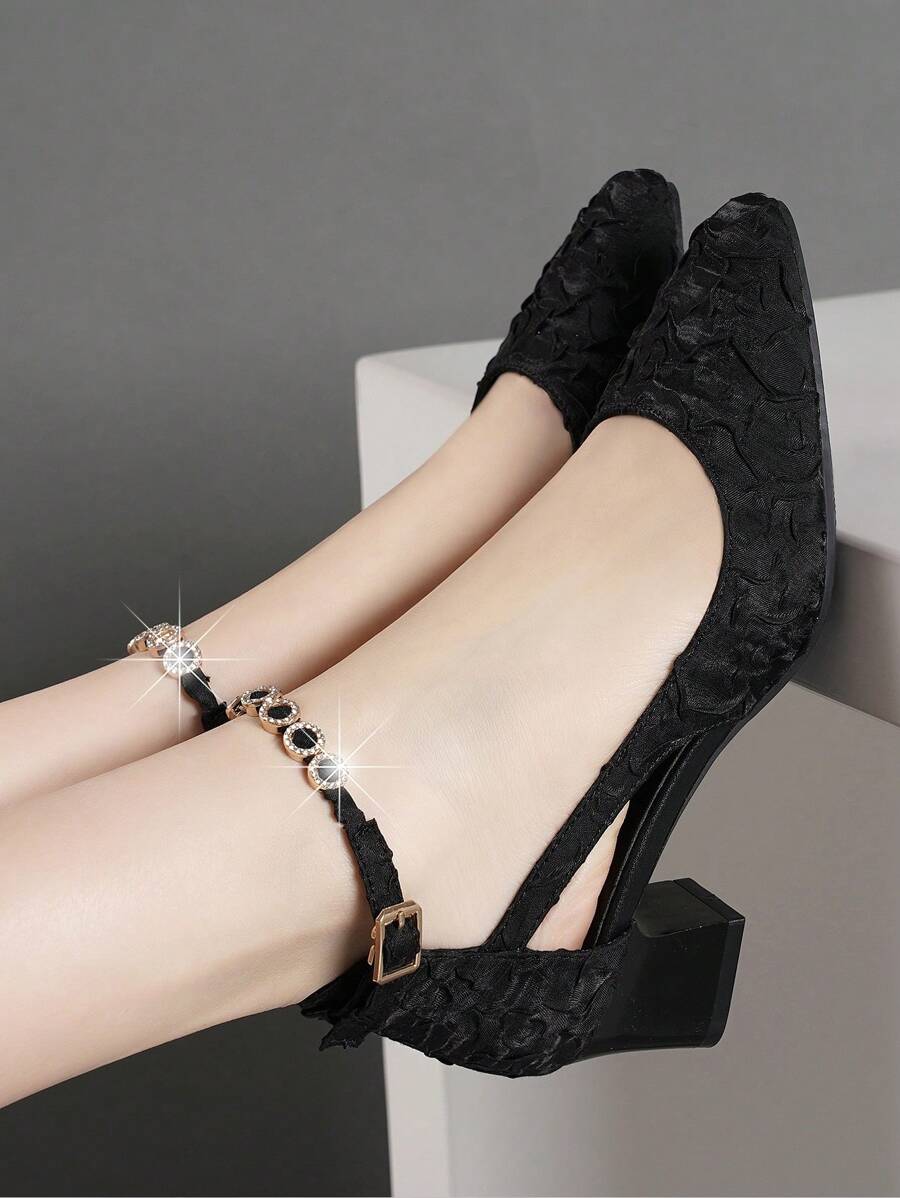 2025秋冬季高跟鞋，粗跟，单扣带，镶钻，情人节款，优雅高贵 - 黑色 - 查看 1