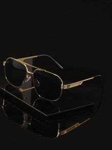 1 Cặp Kính Thời Trang Kim Loại Cao Cấp Phong Cách Châu Âu Và Mỹ Cổ Điển, Phong Cách Đường Phố Mùa Hè Và Phù Hợp Với Áo Len Áo Khoác Áo Nỉ Quần Da Và Quần Cargo - Màu xanh ở trên và màu hồng ở dưới - Xem 1