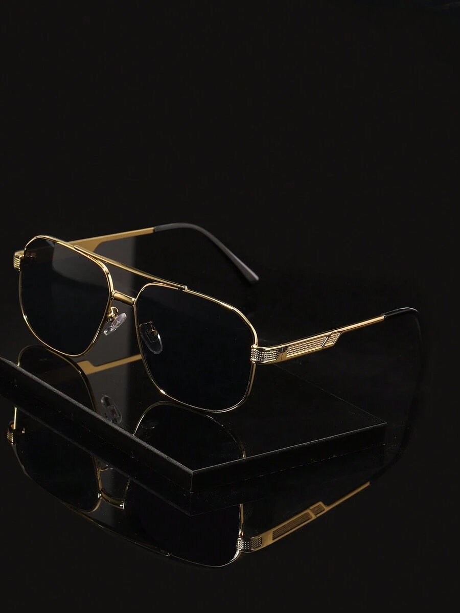 1 Cặp Kính Thời Trang Kim Loại Cao Cấp Phong Cách Châu Âu Và Mỹ Cổ Điển, Phong Cách Đường Phố Mùa Hè Và Phù Hợp Với Áo Len Áo Khoác Áo Nỉ Quần Da Và Quần Cargo - Màu xanh ở trên và màu hồng ở dưới - Xem 1