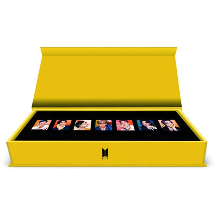 BTS - Butter - Keychain Cube Set, Incl. 7 Keyrings, Photo Cards & Photo Stand  [COLLECTABLES] Boxed Set, Keychain, Photos, Asia - Import - 彩色 - 查看 1