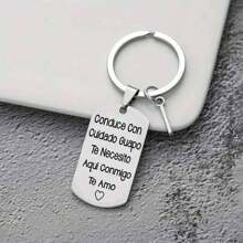 1pc Spanish Engraved Casual Style Stainless Steel Keychain, Romantic Valentines Gift For Husband Or Boyfriend Car Accessories Bag Charm School Letter Cute Goth Y2k Bag Accessories Lanyards With Id Holder Car Accessories Bag Charms