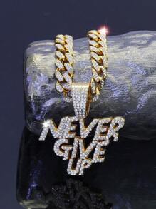 1 件 Never Give Up 吊坠、男士项链、冰晶魅力链首饰，适合日常佩戴