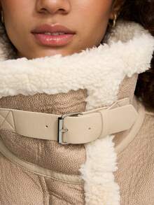 OUTTA BOX Women's Short Faux Fur Collar Motorcycle Jacket, Winter