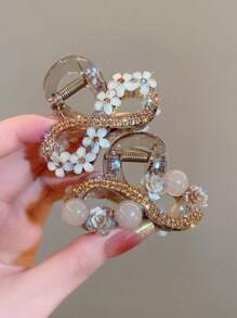 topshiny 1pc Elegant Ditsy Floral Hair Clip With Crystal Rose Decor, Suitable For Casual Wear And Photography, Fashion, Flower Claw Valentine's Day Hair Clips Hair Jaw Clip Hair Clamps Hair Clutch Hair Catcher Clip, Claw Clip Fall Winter Hair Accessories For Women For Vacation Outfits Woman