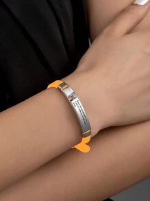 可定制彩色硅胶手链，带有文字/名字，不锈钢个性化励志引语照片手链，适合爱人，是情人节、圣诞节、万圣节的完美礼物