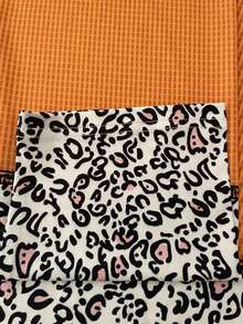 Plus Size Fashion Leopard Print Color Block Long Sleeve T-Shirt - Yellow - View 4