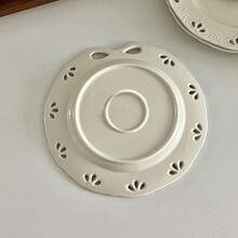 法式小众蝴蝶结浮雕陶瓷盘甜品蛋糕西餐盘好看水果沙拉盘家用平盘精美圣诞礼物 - 白色 - 查看 8