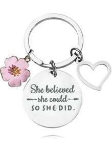 街头女性励志不锈钢钥匙扣，带花朵、空心心形吊坠和雕刻短语“她相信她可以，所以她做到了”，适合女儿、朋友的生日礼物，经典款式钥匙扣，情人节汽车配件，书包饰品，学校背包，万圣节配件，教师节，圣诞节礼物创意 - 銀色 - 查看 1