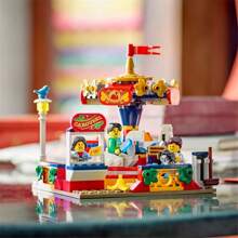 LEGO Edición especial Atracción del Carrusel 40714 - Multicolor - Ver 3