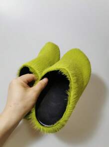 New Fluffy Slip-On Slippers, Autumn Winter Thick Bottom Casual Indoor&Outdoor Home Wear - Green - View 8