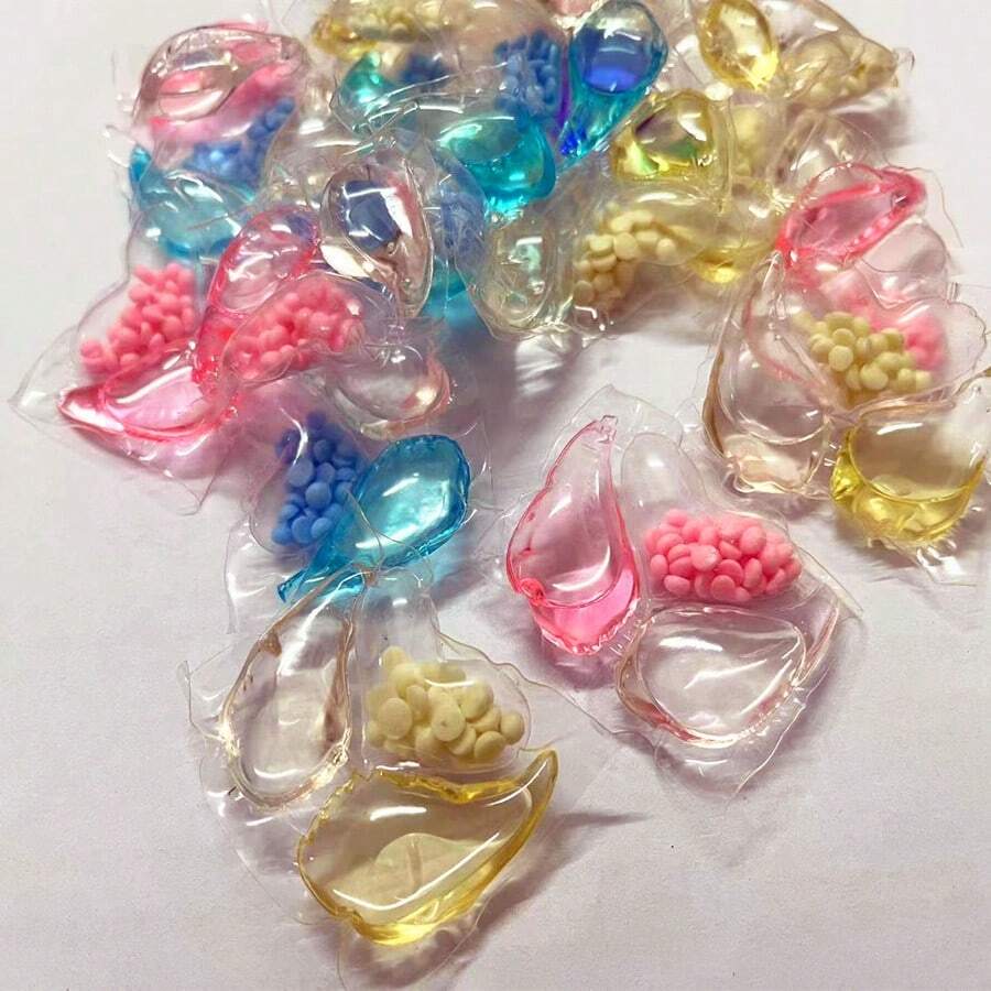 Random Color 3In1 Laundry Detergent Pearls, AntiMite, LongLasting