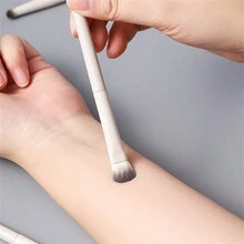 5 Pieces Eye Makeup Brush Set, Precision Blending & Smudging, Multi-Purpose Cosmetic Applicators, Ideal For Beginners - Beige - View 6