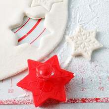 4pcs Christmas 3D Cartoon Plastic Cookie Cutters Set, Baking Molds For Cookies Christmas Decorations Christmas Decor Christmas Gifts Christmas Party Supplies - Multicolor - View 6