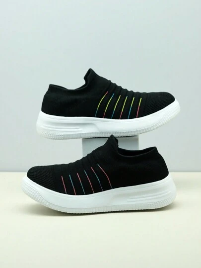 女士黑白厚底运动鞋，一脚蹬运动休闲气垫减震跑鞋，轻便舞蹈运动鞋