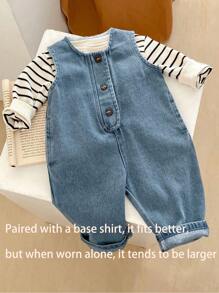 春秋季新款婴儿套装，时尚百搭多功能牛仔连体裤，男女皆宜的蓝色牛仔连体衣，超宽松无袖连体裤（不含上衣）。略微宽松，建议内搭打底衫穿着更舒适，如果单穿请选择小一码。
