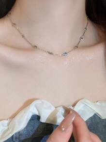 1 pieza Collar colgante de luna y corazón con circonita cúbica microincustrada chapado en oro de 18k, para hombres y mujeres, cadena de garras con gota de agua de lujo con rhinestones soldados, perfecto para bodas y compromisos