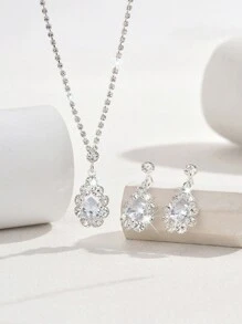 1 Set de joyas con collar y aretes con cristales de circonita completos y brillantes, apropiado para uso diario, fiestas y vestimenta de noche para mujeres