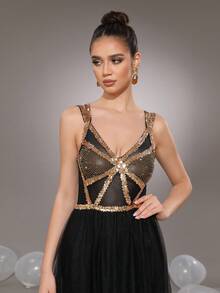 Modphy 2024 Autumn Women's Gold Sparkle Diamond Mesh Pleated Sexy V-Neck Long Dress Women's Wedding Bridesmaid Dress Party Formal Evening Dress, Black Prom Dress, For Wedding Guest, Graduation, Dinner - Black - View 6