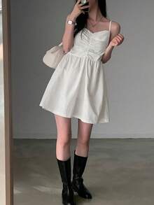 女士夏季纯色细肩带时尚百搭无袖休闲及膝连衣裙，少女吊带迷你连衣裙 - 白色 - 查看 4