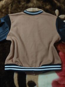 Women Jackets - 查看 3