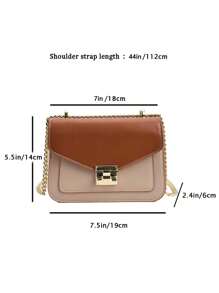 حقيبة كتف مربعة صغيرة مع قفل دفع وسلسلة ديكورية، حقيبة كلاتش، حقيبة كلاتش بسيطة، كلاسيكية، جلدية صغيرة عصرية، حقيبة مربعة، للسيدات، للسفر والعمل والمكتب والحفلات والعطلات، ضروريات السفر والعطلات، حقيبة كاجوال للعمل للنساء، مثالية للمكتب والأعمال والعمل