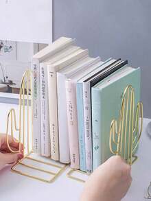 2pcs Nordic Style Iron Cactus Shaped Bookends,  Creative Cute Book Organizers For Student Office Desktop, Desktop Storage And Decoration - Multicolor - View 1