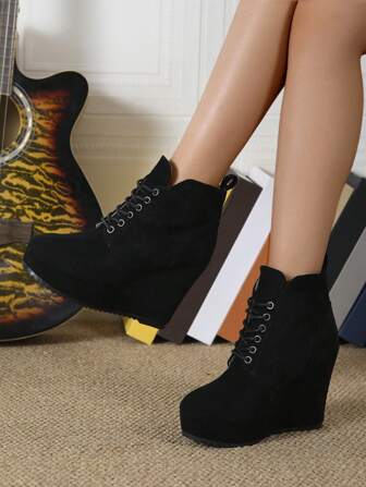 European And American New Cross-Border Plus Size Platform Ankle Boots, Winter Warm Lace-Up Fashionable EU/US High Heel  Boots For Women