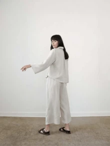 女士系扣长袖休闲宽松时尚衬衫 - 淺灰色 - 查看 7