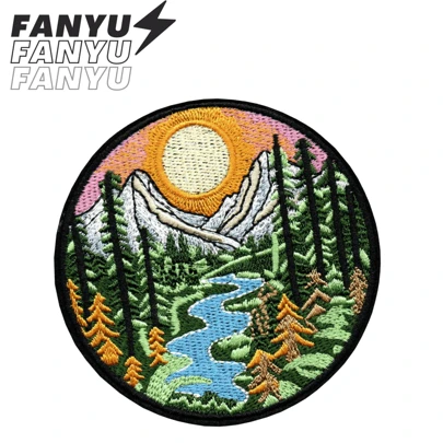 3.5 Inch (Approx. 8.9 Cm) Mountain Patch, Traveler Iron-On Patch, Adventure Outdoor Patch, Nature Patch Iron-On - Hiking Patch Iron-On - Camping Iron-On Patch, Hippie Punk Rock Cartoon Anime Sticker Iron-On Sew-On Badge Custom DIY Clothing Accessory Embroidered Sewing Iron-On Patch Clothing Decor Sticker Badge Emblem Shoes Hats Bags Accessories Hole Filler Embroidered Applique Summer, School