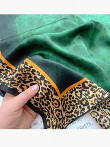 1pc Satin Simple Printed Small Square Bandana Scarf, Classic Elegant Decor Neckerchief, Fashion Accessory - Multicolor - View 4