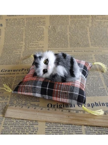 Estera de peluche simulación de gato adorable y realista, gatito durmiendo - Multicolor - Ver 6